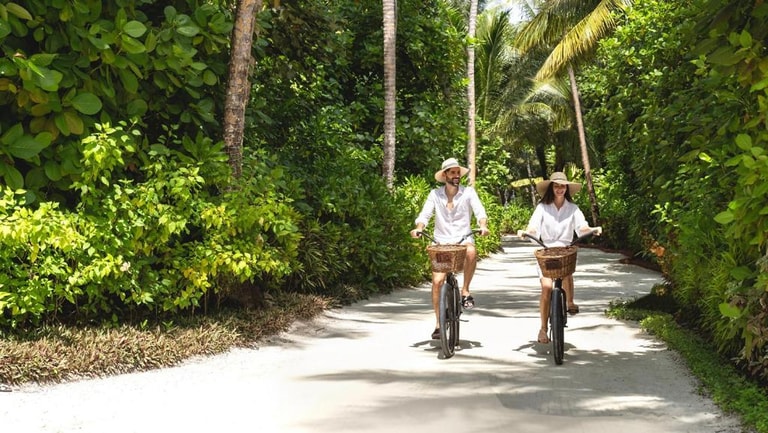 Intercontinental Maldives Maamunagau Resort with Club benefits By IHG — photo 37